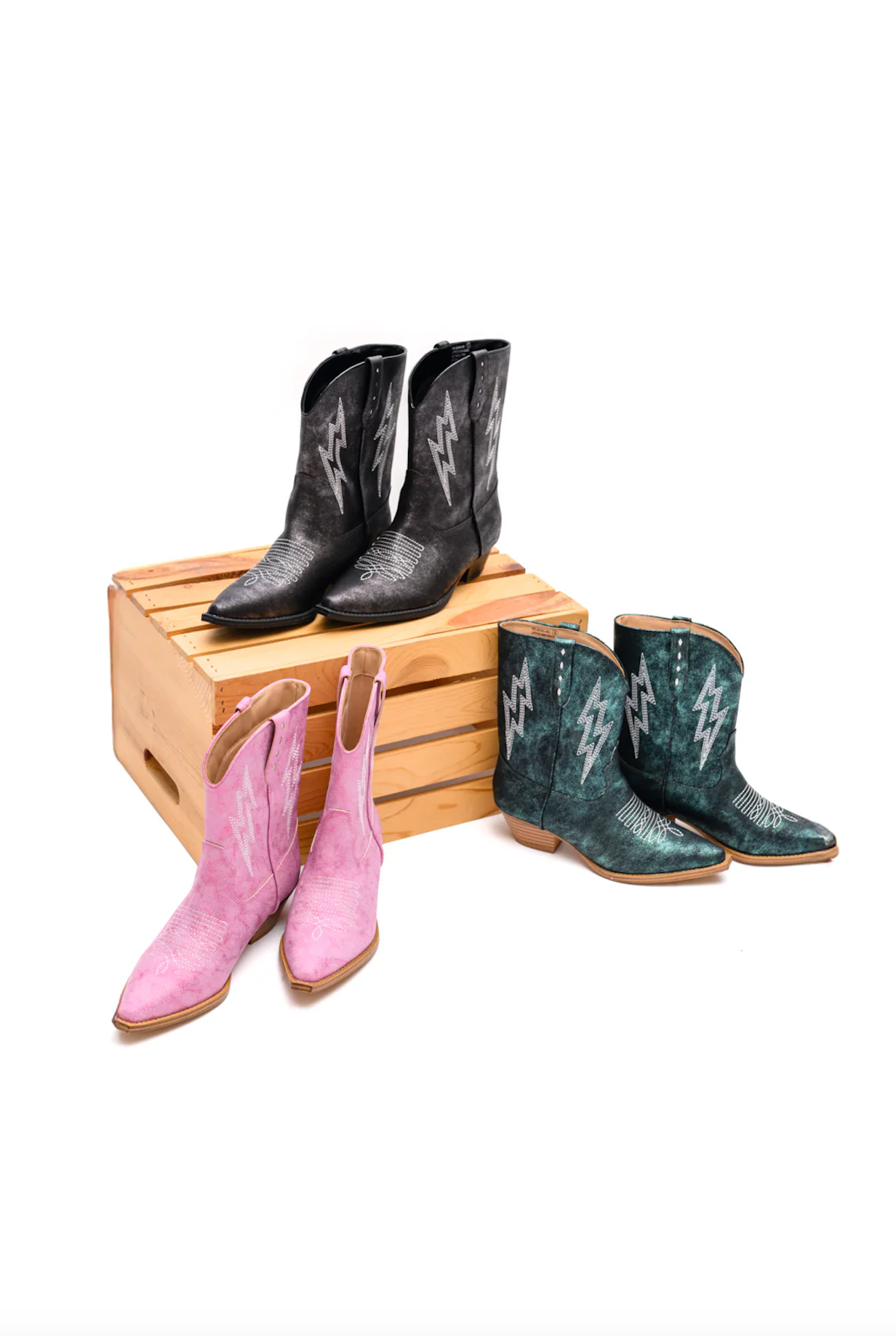 Bowie Metallic Boot in Black - Glamourous Grace