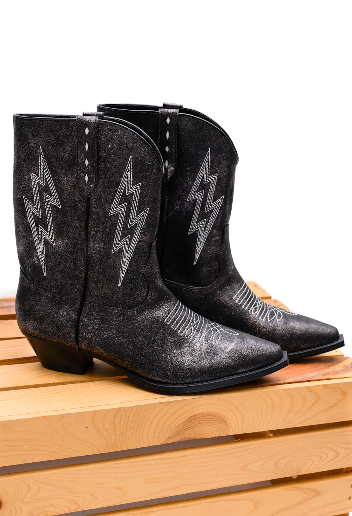 Bowie Metallic Boot in Black - Glamourous Grace