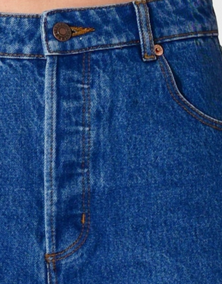90s Relaxed Short Canyon Stone - Glamourous Grace