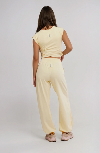 Hot Shot Crossover Set - Glamourous Grace