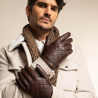 Sebastian (brown) – Sheepskin leather gloves with snap closure & touchscreen feature - Glamourous Grace