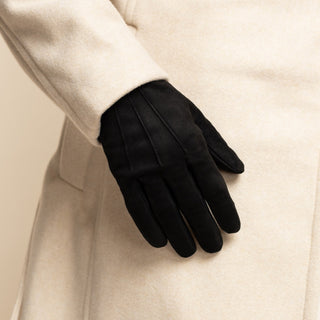 Silvia (black) - Italian suede leather gloves with luxurious cashmere lining - Glamourous Grace