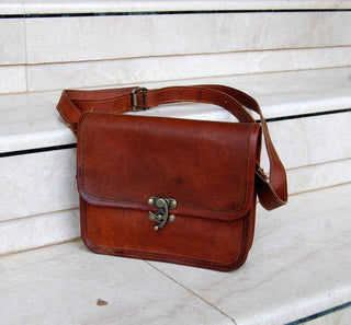 The Feminine Crossbody - Glamourous Grace