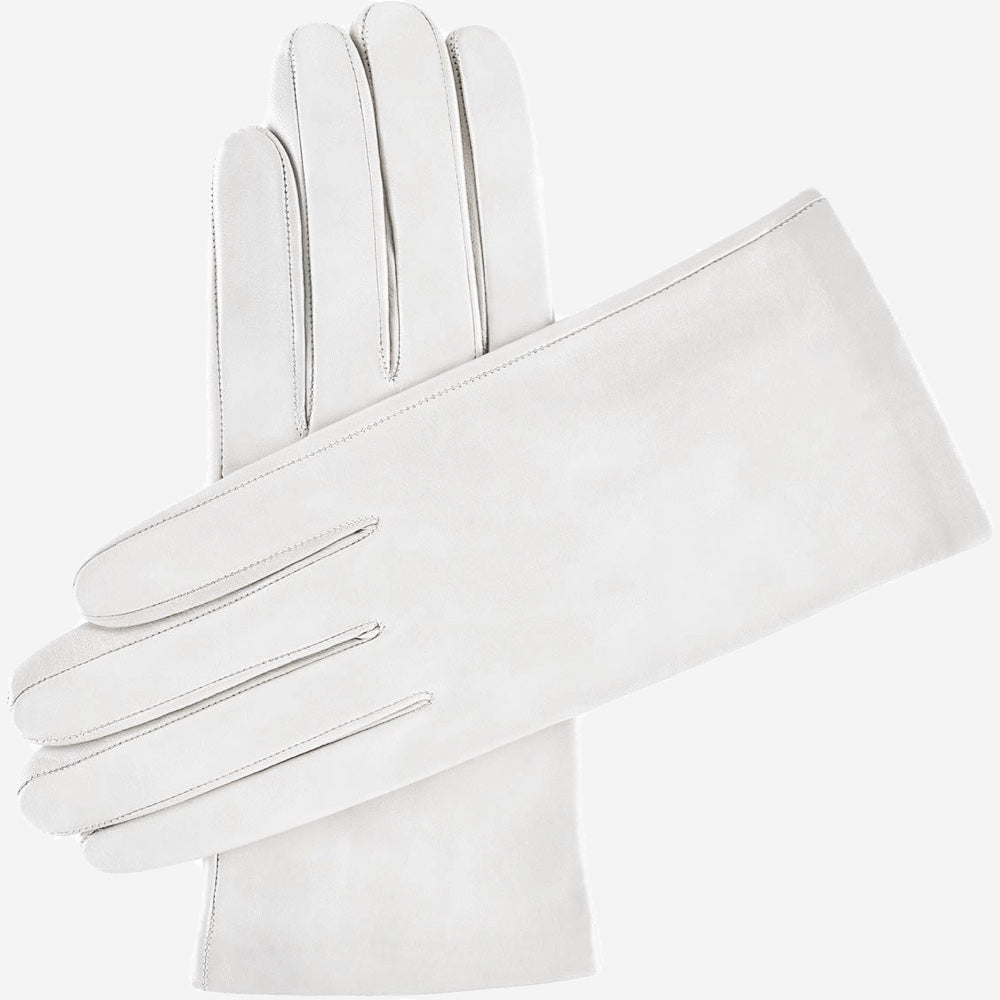 Sofia (white) - Italian lambskin leather gloves with silk lining - Glamourous Grace