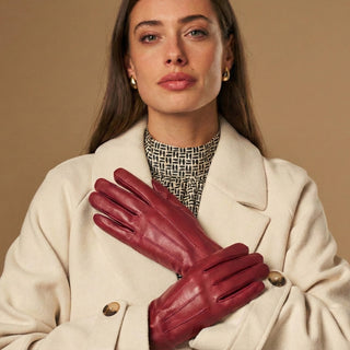 Stella (red) – Sheepskin leather gloves with ultra-warm fleece lining & touchscreen functionality - Glamourous Grace