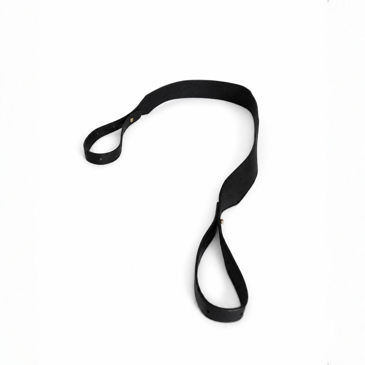 Black Adjustable Strap - Glamourous Grace