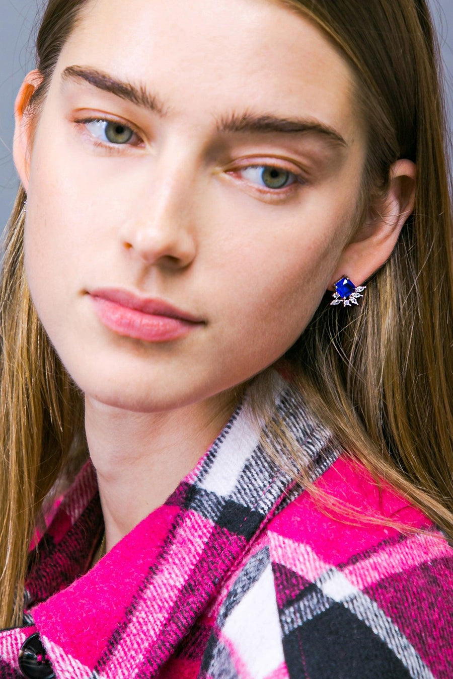 AVON ROYAL BLUE EARRINGS - Glamourous Grace