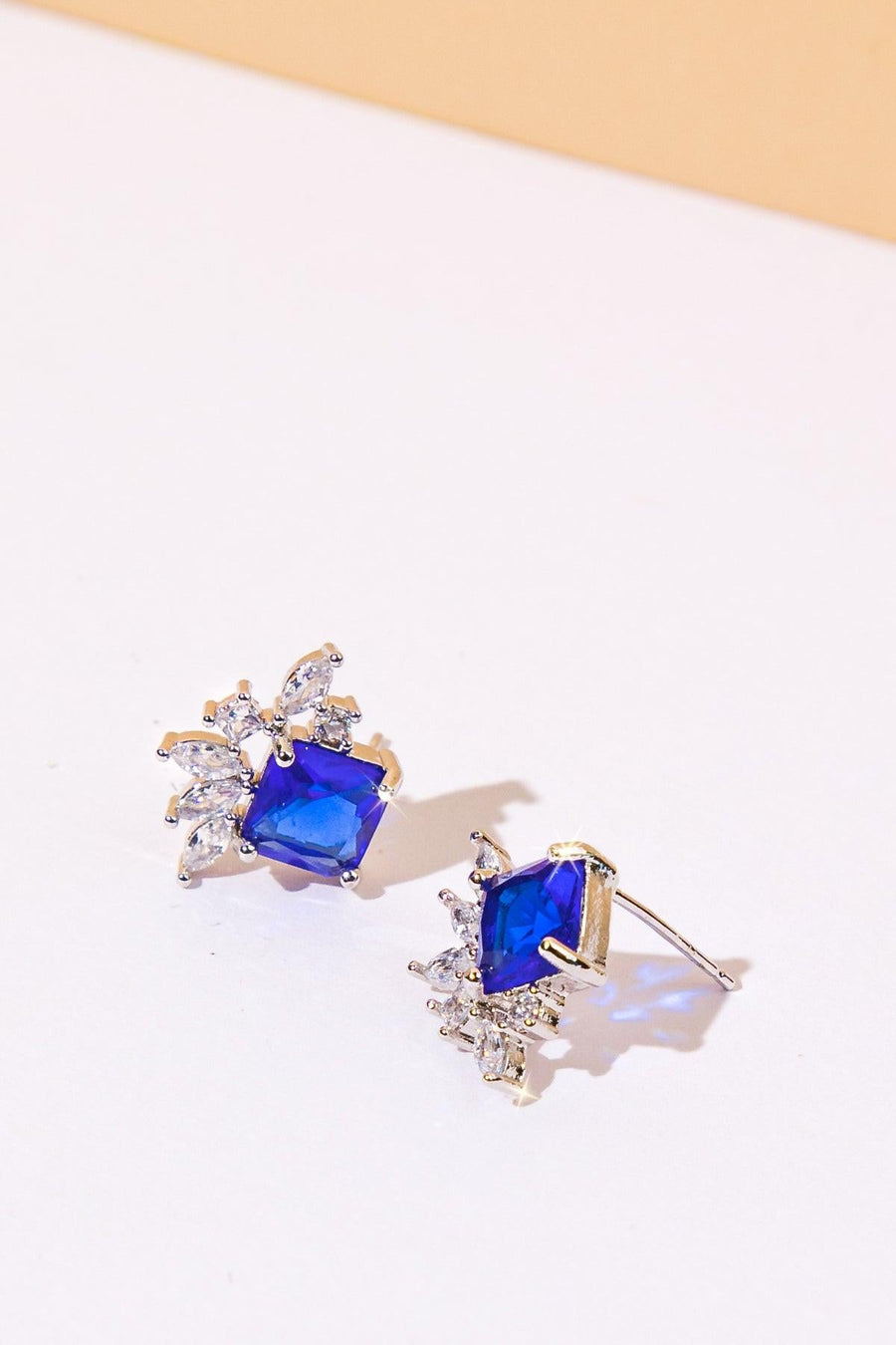 STILL IN LOVE EARRINGS - Glamourous Grace
