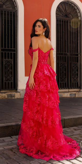 Glamourous Grace