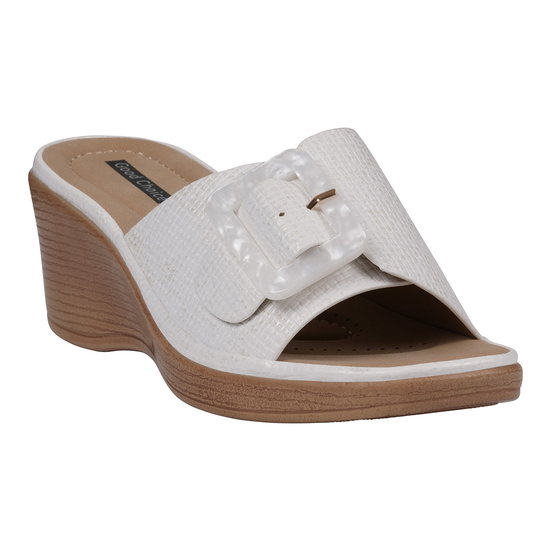 Women's Teri White Wedge Sandals - Glamourous Grace
