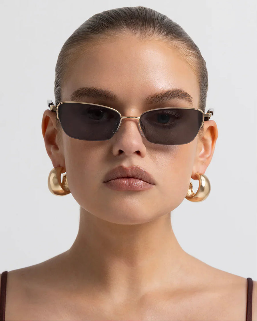 The Lydia Sunglasses Havana Tort Gold Smoke