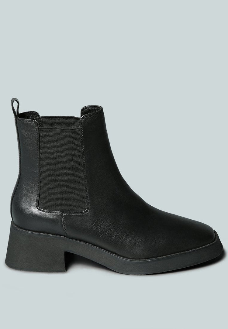 Theron Chelsea Upfront Boot - Glamourous Grace