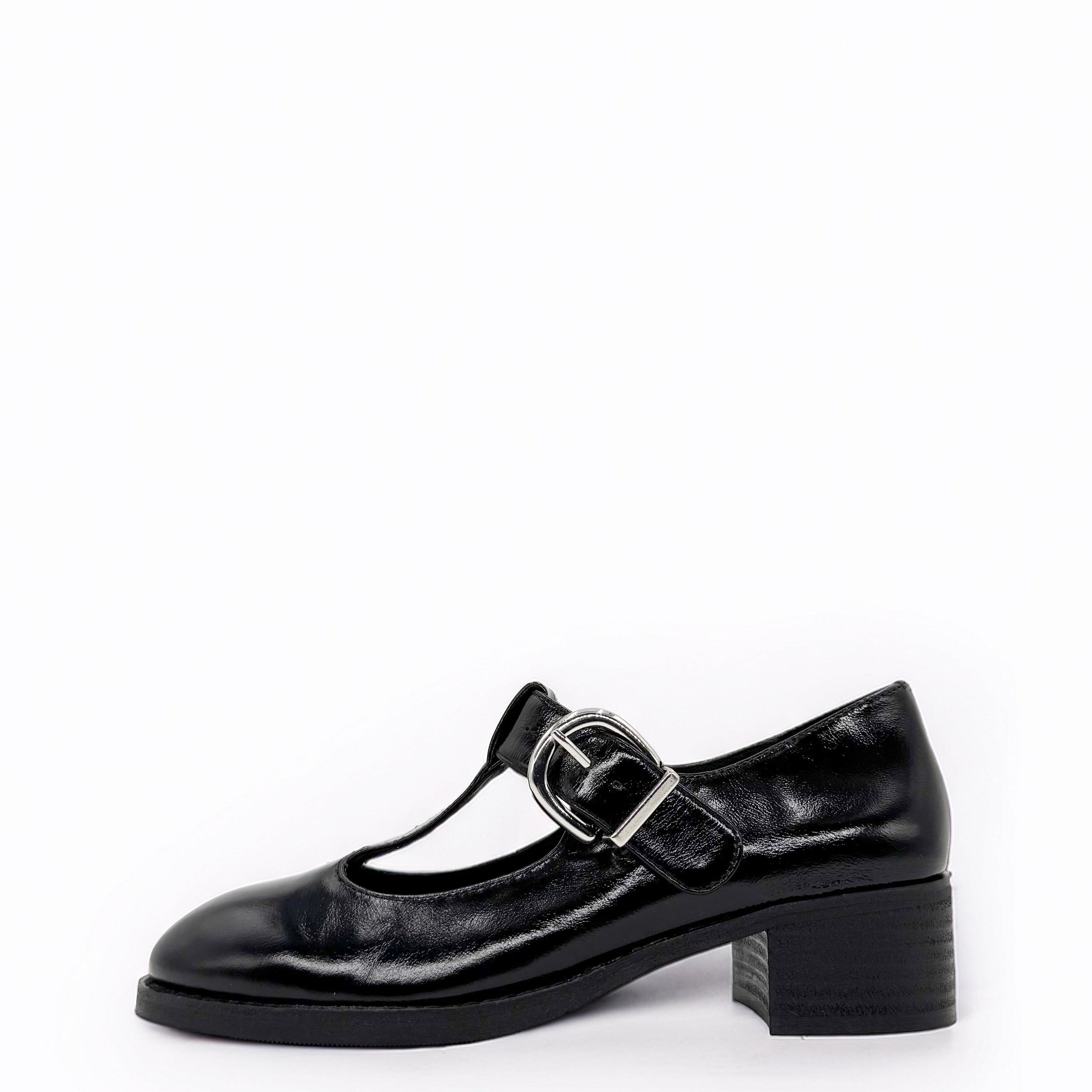 Trapper Leather Mary Janes - Glamourous Grace