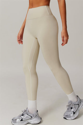 The Essence Sports Bra Leggings 2-Piece Set