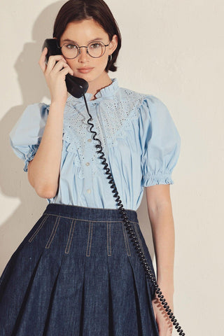SWEET NOTE MOMENT WOVEN TOP - Glamourous Grace