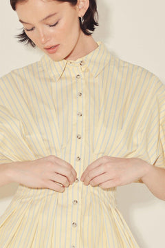 BUTTER MODE ACTIVATED WOVEN TOP