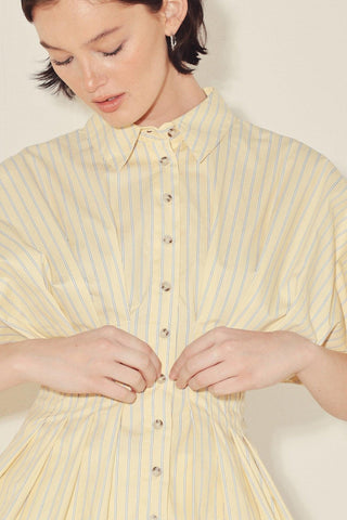 BUTTER MODE ACTIVATED WOVEN TOP