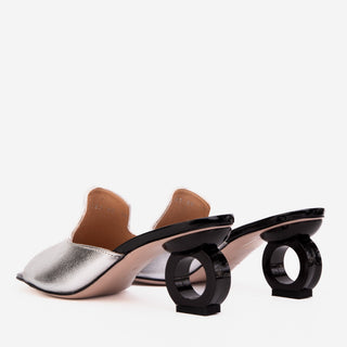 The Tory Silver Leather Women Sandal - Glamourous Grace