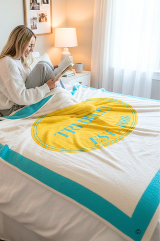 SC - Tri Delta Luxury Blanket - Glamourous Grace