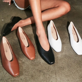 Slick Ballet Flats - Glamourous Grace