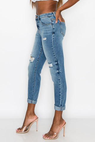 Debbie - High Rise Destructed Girlfriend Jeans