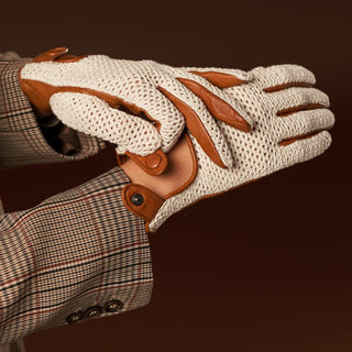 Valeria (cognac) - Hand-sewn Italian crochet driving gloves from lambskin leather - Glamourous Grace
