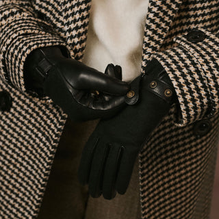 Violetta (black) - Italian tweed women's gloves with touchscreen capability and adjustable snap button - Glamourous Grace