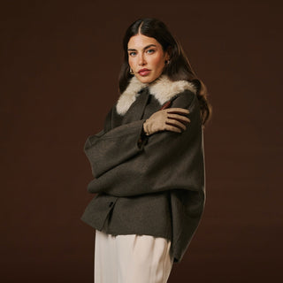 Violetta (brown) - Italian tweed women's gloves with touchscreen capability and adjustable snap button - Glamourous Grace