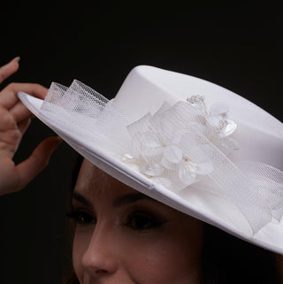 White Bridal Hat with Pearls and Flowers - Glamourous Grace