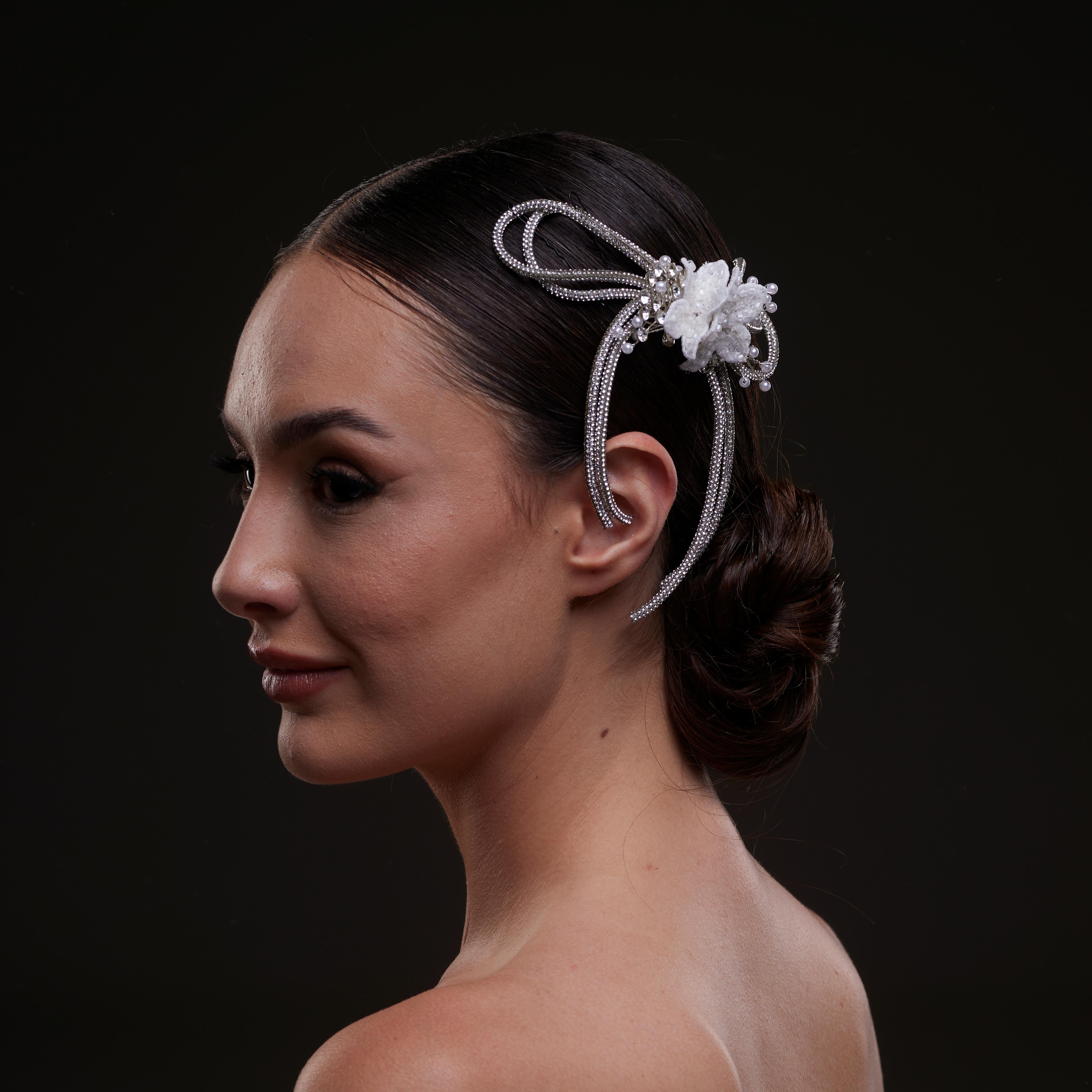 White Crystal & Pearl  Hair Comb - Glamourous Grace