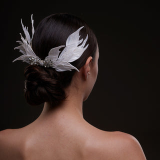 White Feather Petal Bridal Hair Comb - Glamourous Grace