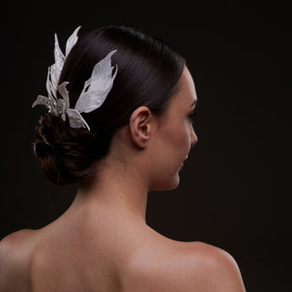White Feather Petal Bridal Hair Comb - Glamourous Grace