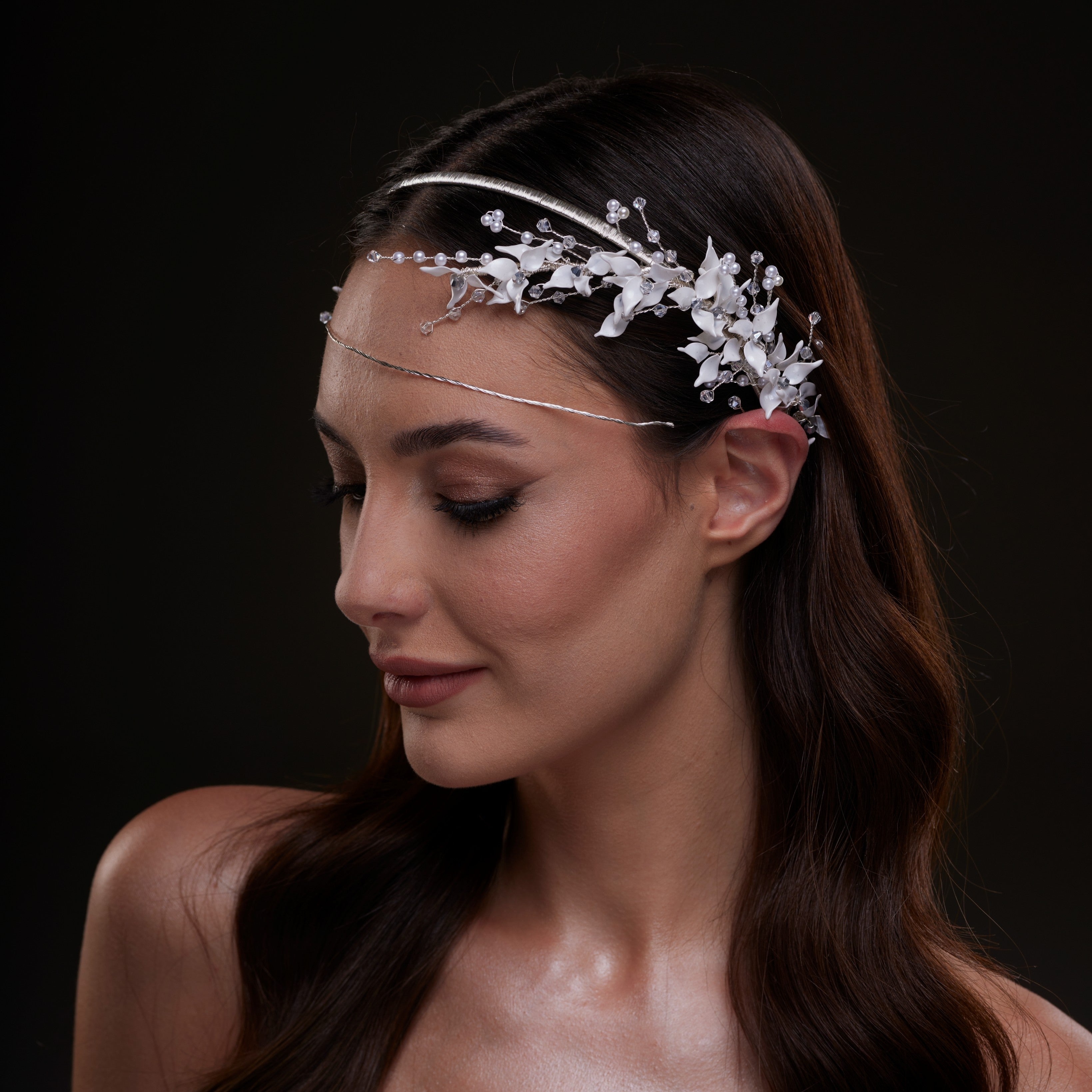 White Floral Bridal Hair Band - Glamourous Grace