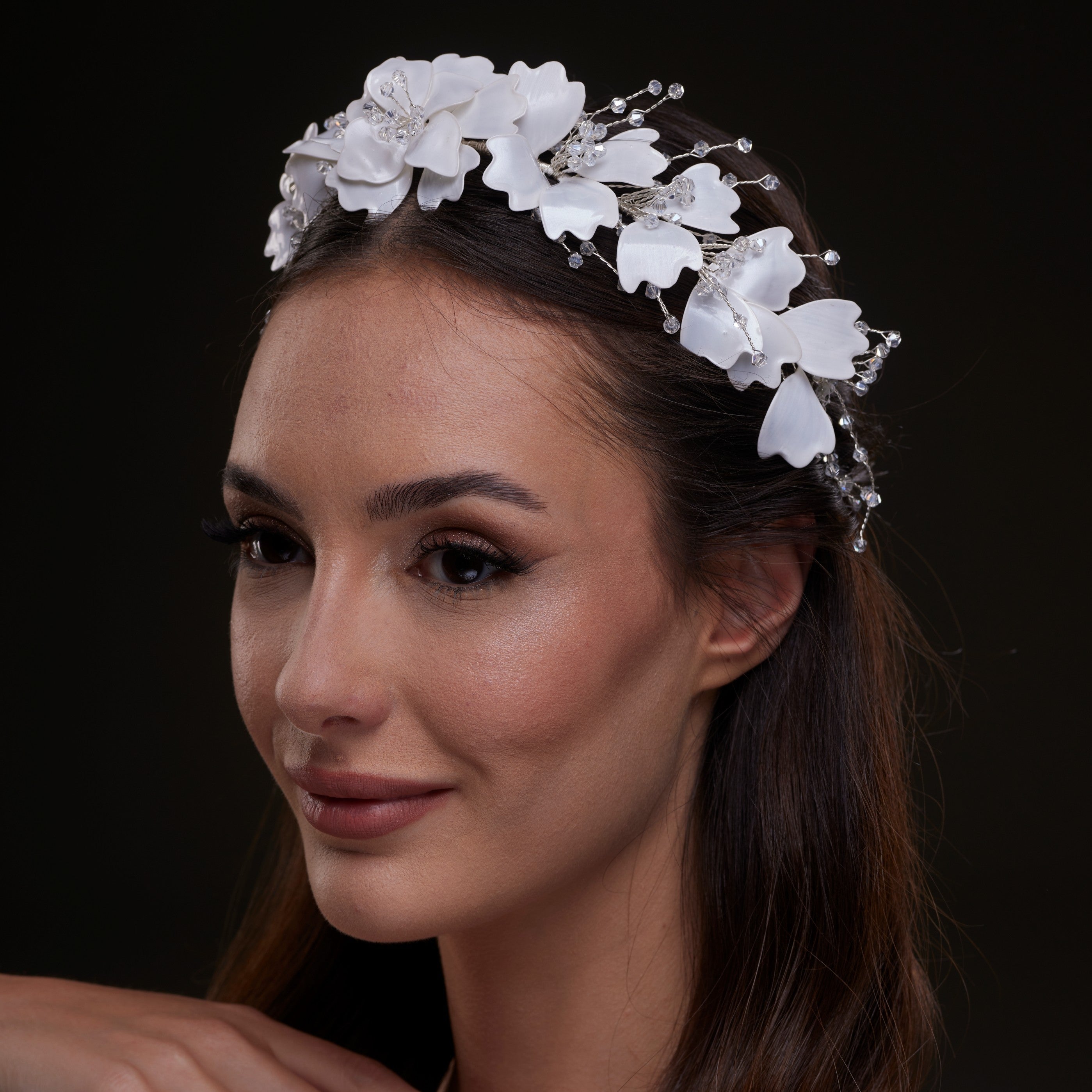 White Floral Hair Vine - Glamourous Grace