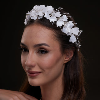 White Floral Hair Vine - Glamourous Grace