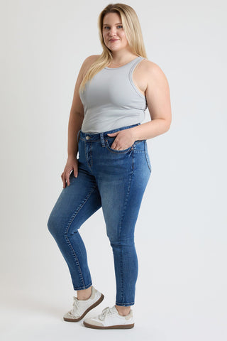 Women's Plus High Rise Curve Confidence  Skinny Jeans - Glamourous Grace