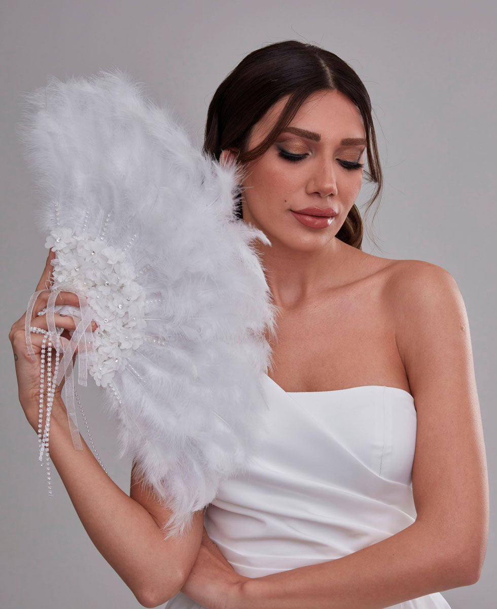 Luxurious Hand Fan with Feather - Glamourous Grace