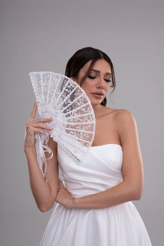 Elegant French Lace Hand Fan for Brides, Bridesmaids - Glamourous Grace