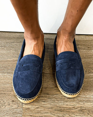 Yago Navy - Glamourous Grace