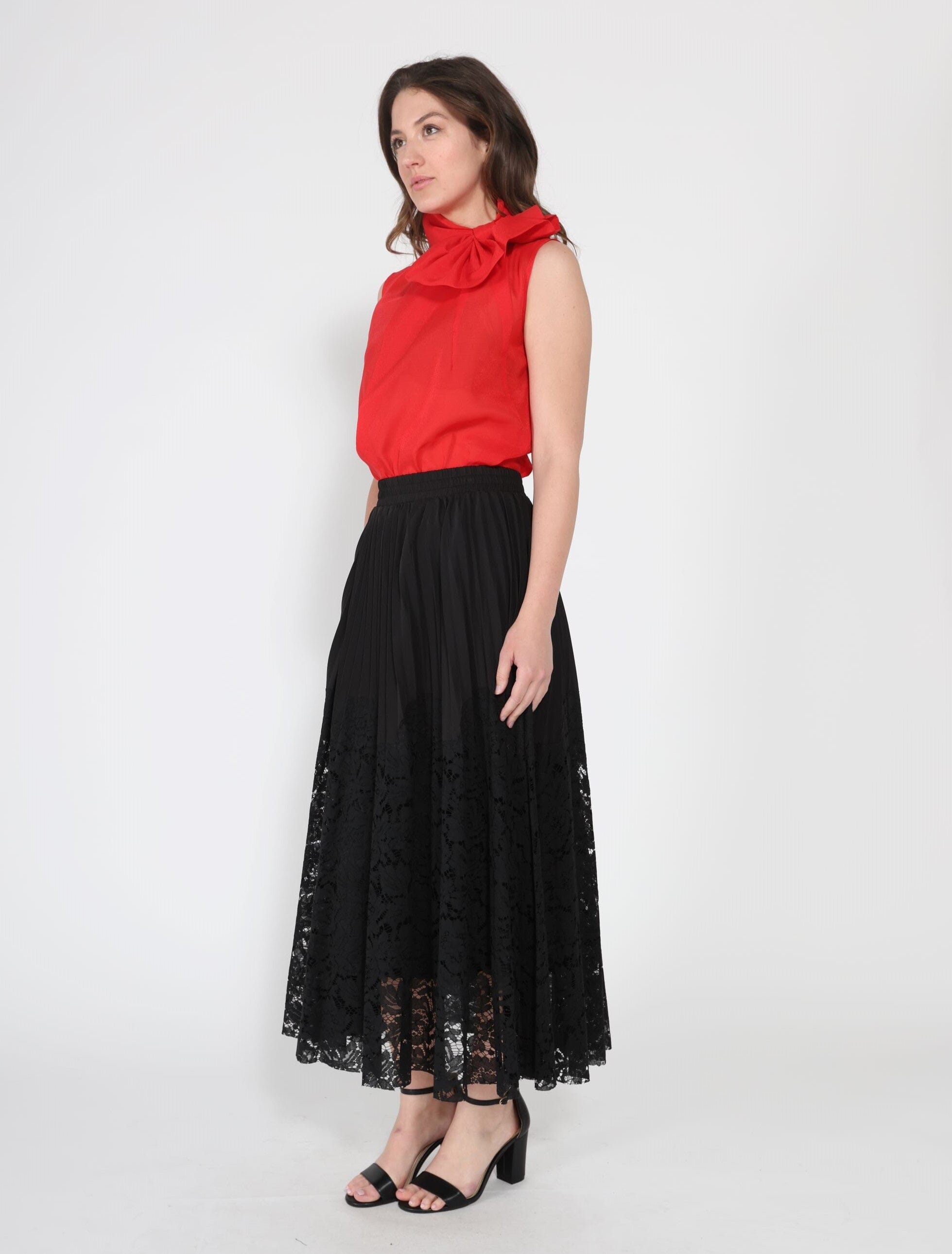 A-line pleated detail bottom lace skirt - Glamourous Grace