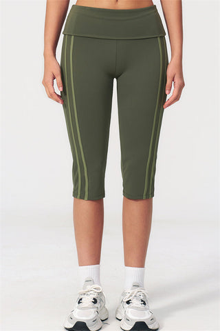 The Evoke Crop Top Capri Leggings 2-Piece Set