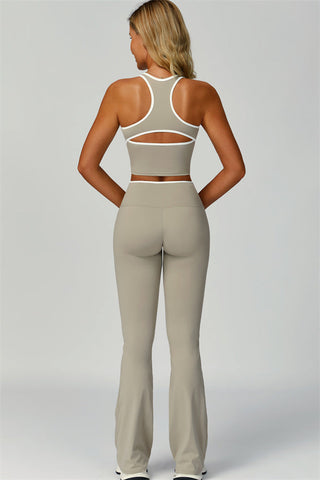 The Quest Flared Leggings