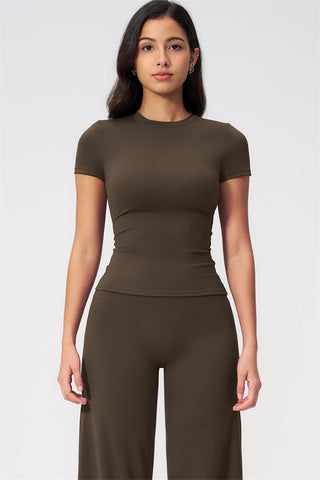 The Dynamic T-shirt Straight Leg Pants 2-Piece Set