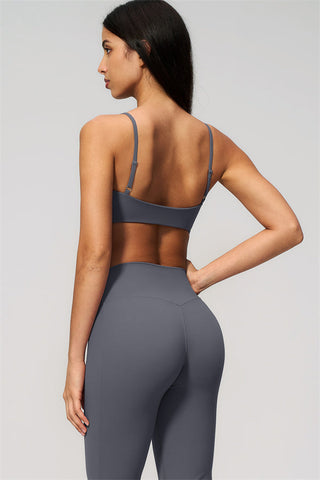 The Zura Sports Bra Capri Leggings 2-Piece Set