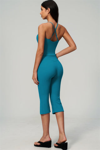 The Zura Capri Leggings