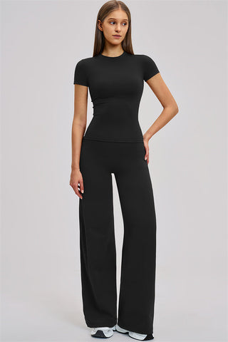 The Dynamic T-shirt Straight Leg Pants 2-Piece Set
