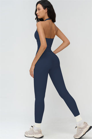 The Stride Crop Top Leggings 2-Piece Set
