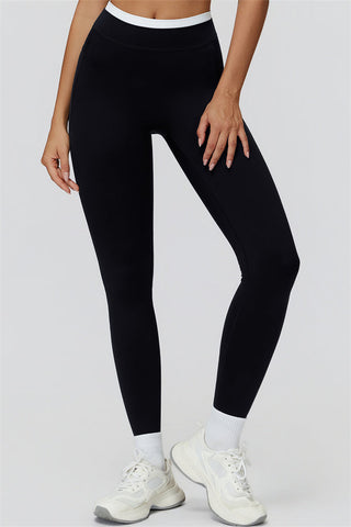 The Canyon Crop Tank Leggings 2-Piece Set