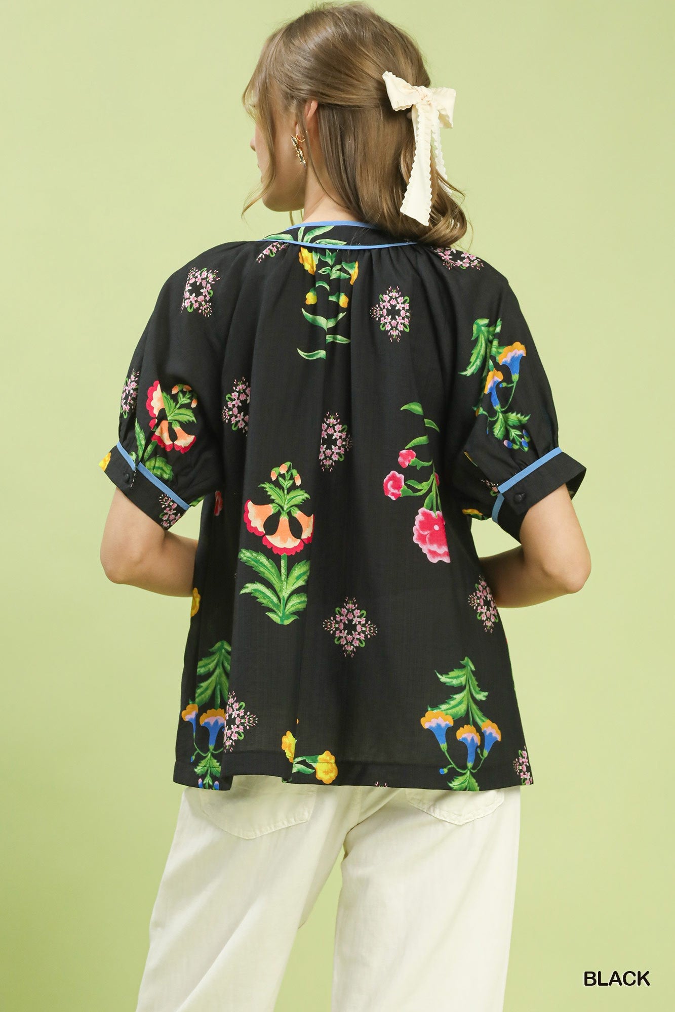 Umgee Botanical Print Contrast Trim Button Blouse - Black Sz L - Glamourous Grace
