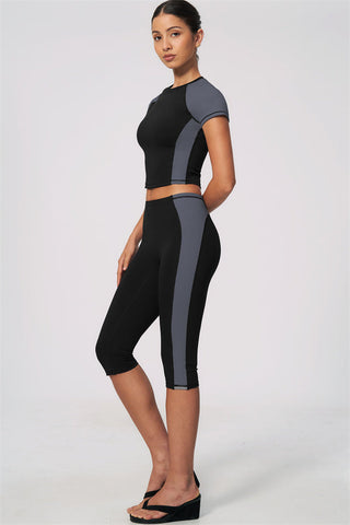 The Sandstone T-shirt Capri Leggings 2-Piece Set
